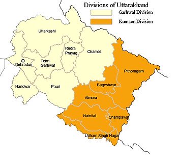 Districts in Garhwal and Kumaon. Garhwal lies to the north-west and Kumaon to the south-east