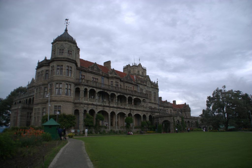 The Viceregal Lodge at Shimla was the venue of the 1945 round table conference.